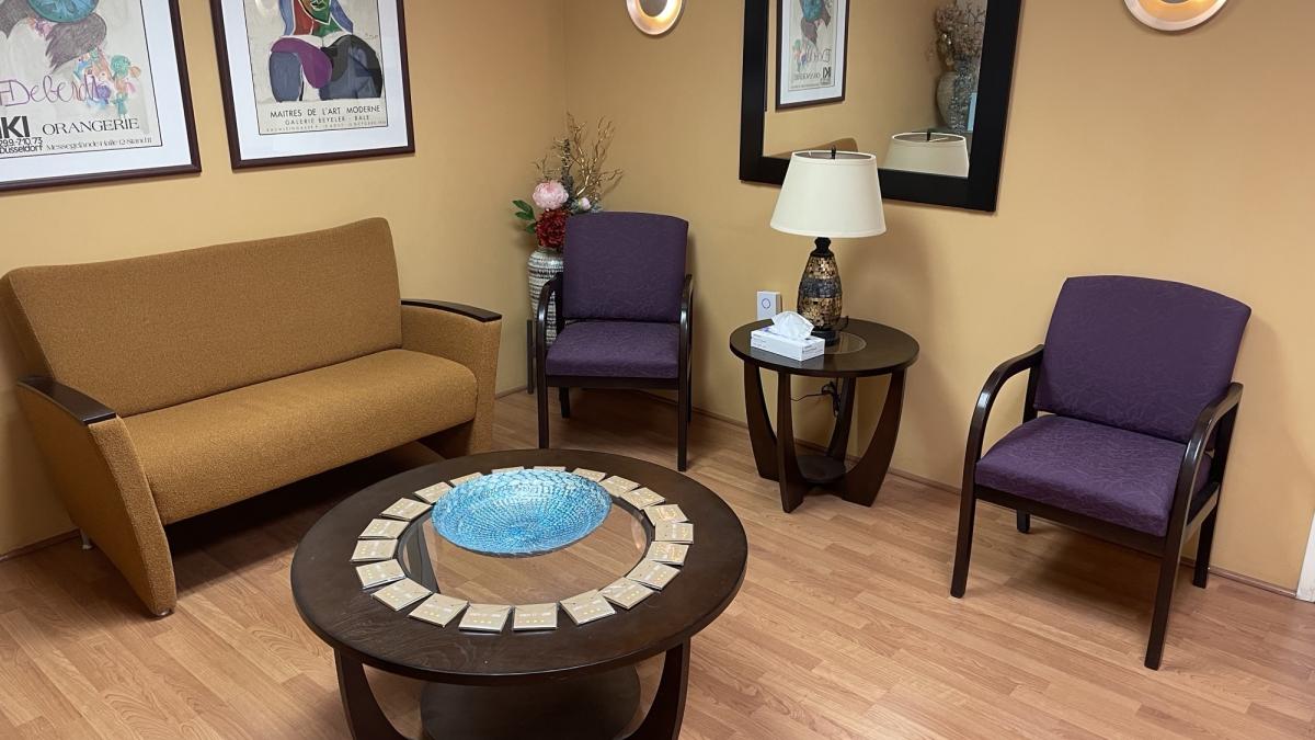 Dr. Gonzalez waiting room